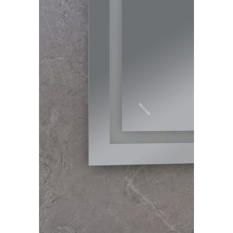 Зеркало Mixxus WARM MR02-70x50 с Led Touch, Anti-fog, димером, регулятором яркости, часами 