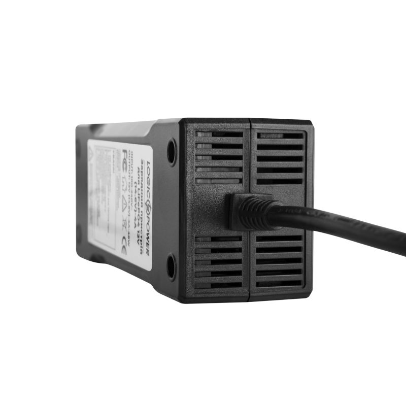 Зарядное устройство для аккумуляторов LogicPower LiFePO4 12V-8A-96W(14577)