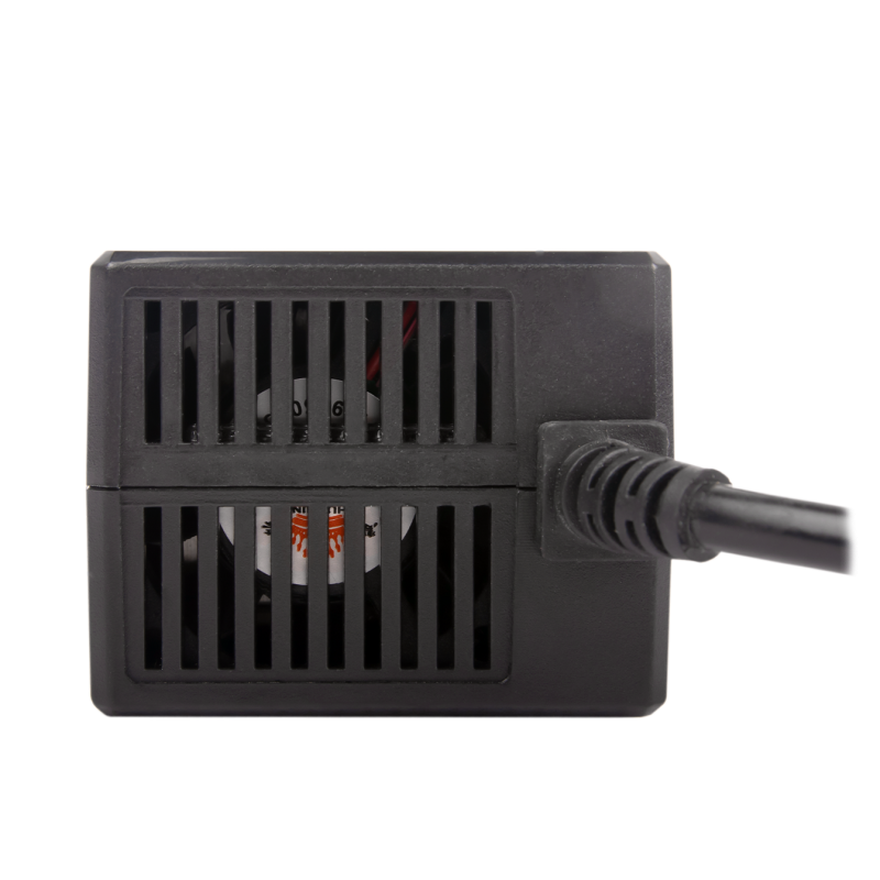 Зарядний пристрій для акумуляторів LogicPower LiFePO4 24V-4A-96W(14581)