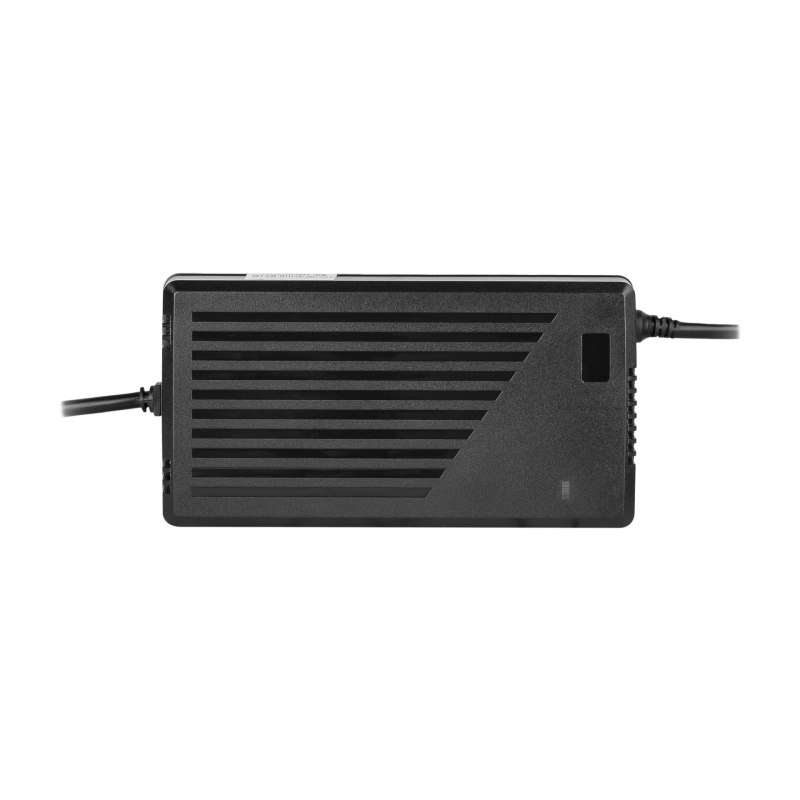 Зарядний пристрій для акумуляторів LogicPower LiFePO4 12V-12A-144W(19295)