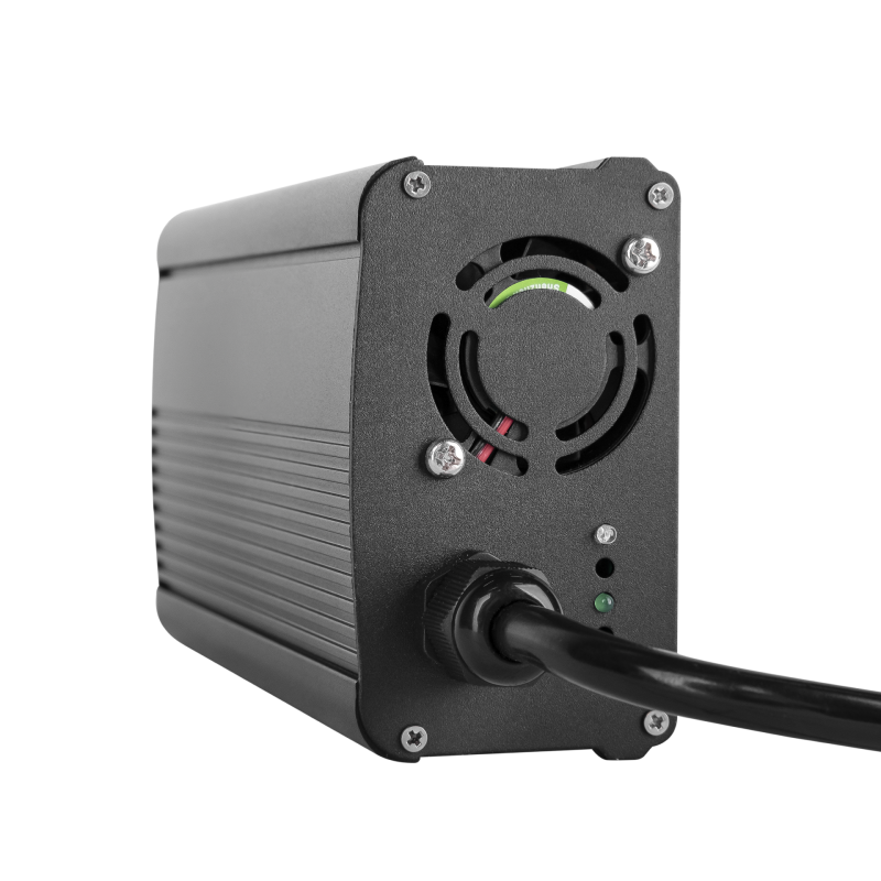 Зарядное устройство для аккумуляторов LogicPower LiFePO4 24V-10A-240W(19299)