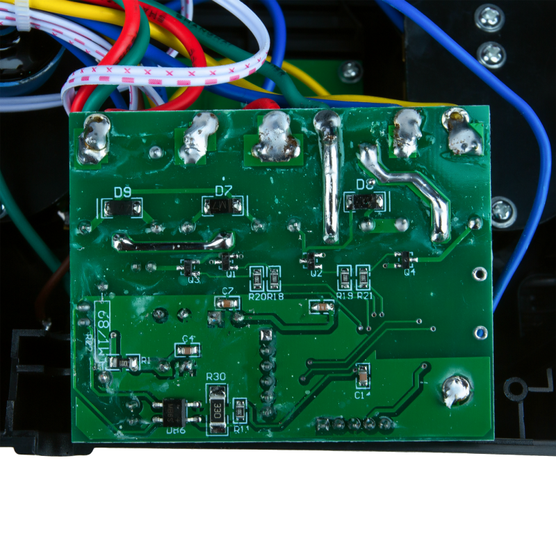 Стабілізатор напруги LPT-1000RD (700W)