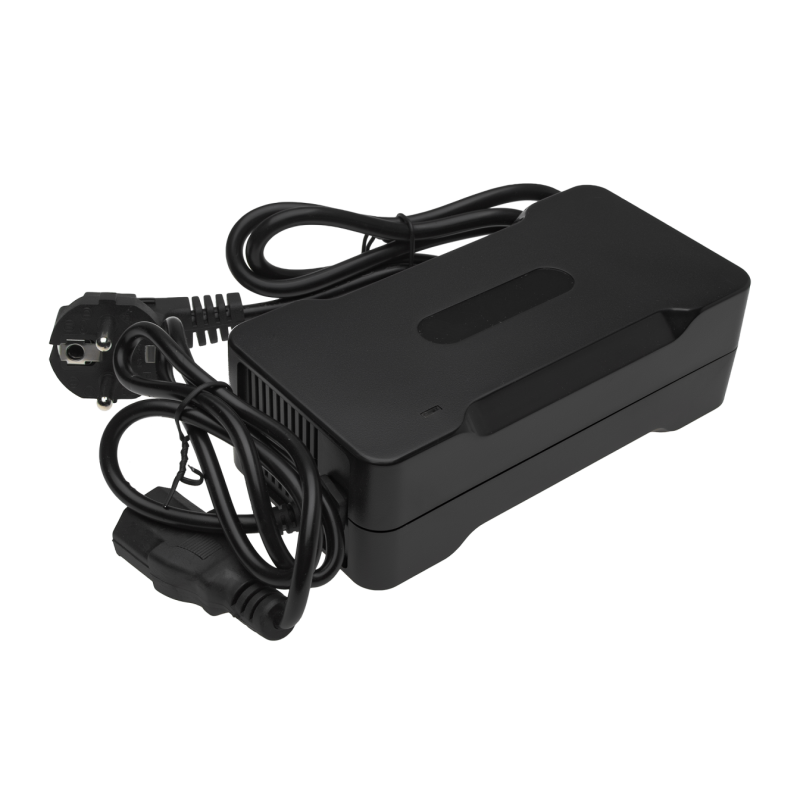 Зарядний пристрій для акумуляторів LogicPower LiFePO4 72V-2A-144W