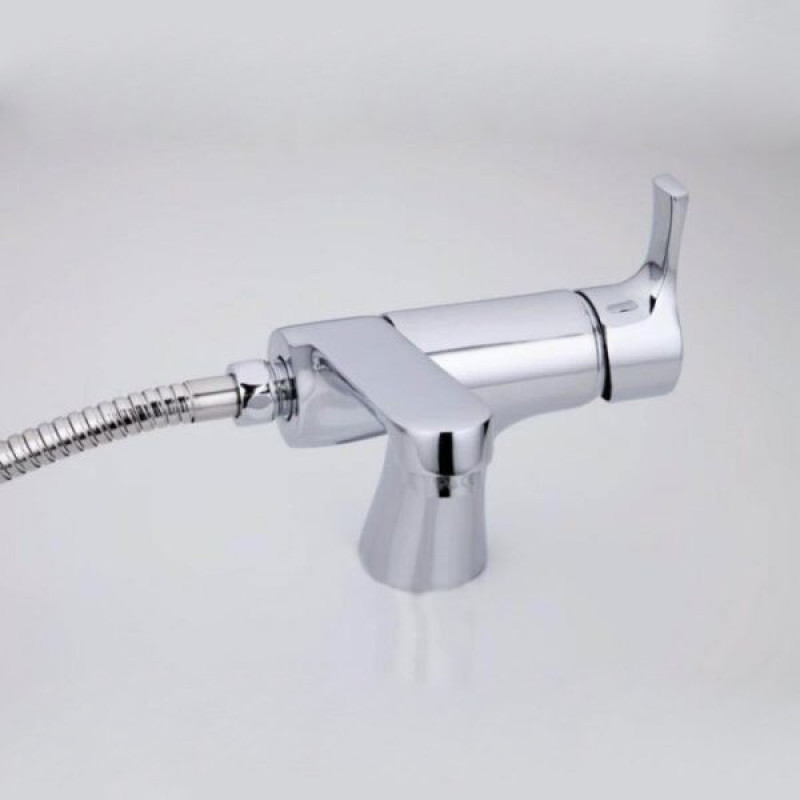 Frap F1252 — Смеситель для умывальника с гигиеническим душем.