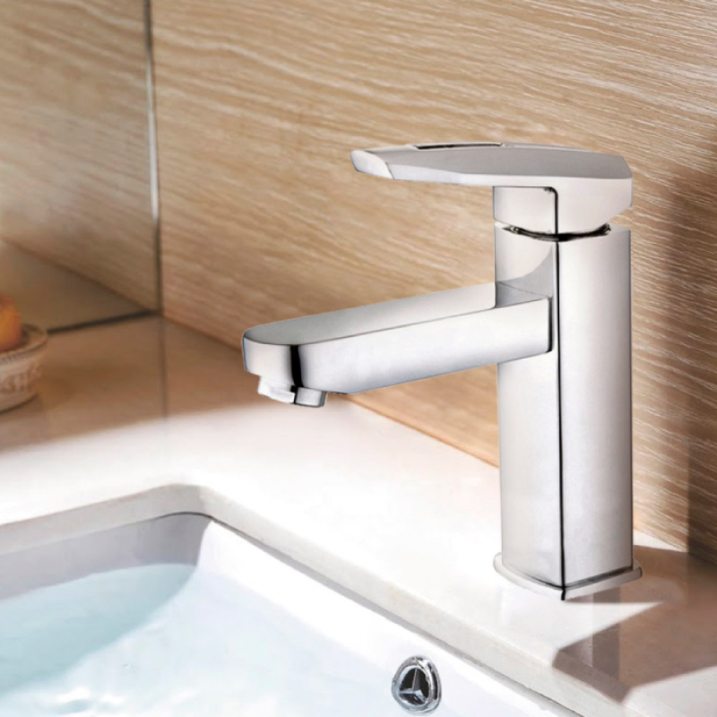 Смеситель для умывальника Wezer NOF1 (однорыч. лит. излив, сплав скоба-шпилька, Ø35, хром)