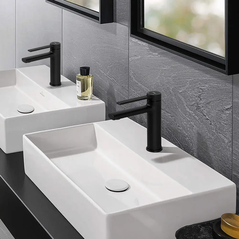 Змішувач для умивальника Frap F1067-6 (одноваж. литий вилив, лат. корпус, Ø25, чорний) 