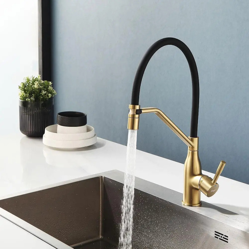 Кухонний змішувач Frap F4497-3 (одноваж., силікон. вилив, лат. корп., Ø35, сатин, золотий) 