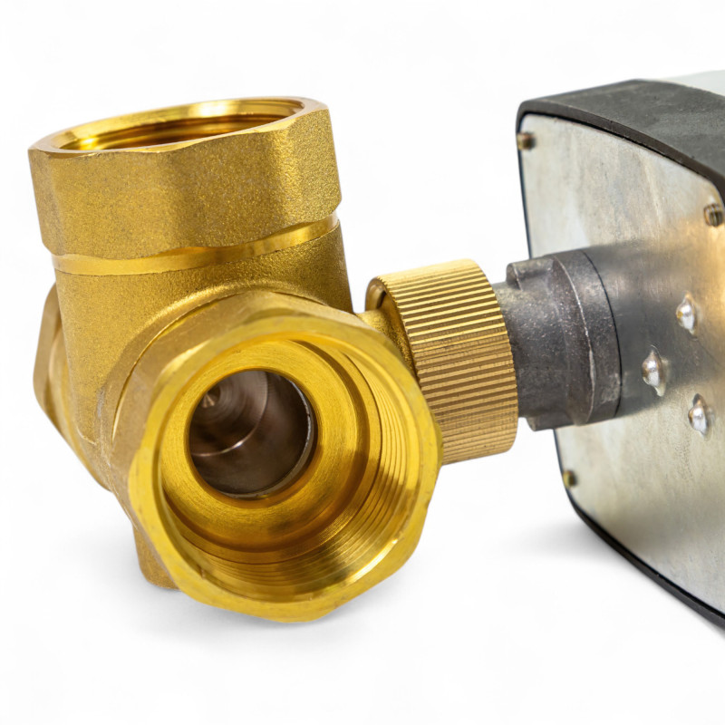 206152 3-ходовий зонний клапан н/в 1 1/2" DN40 з самозворотним електроприводом Tervix Pro Line ZERG