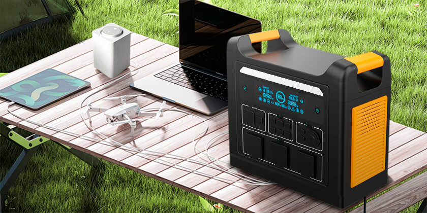 Дизайн Портативна зарядна станція  LogicPower CHARGER i2000 