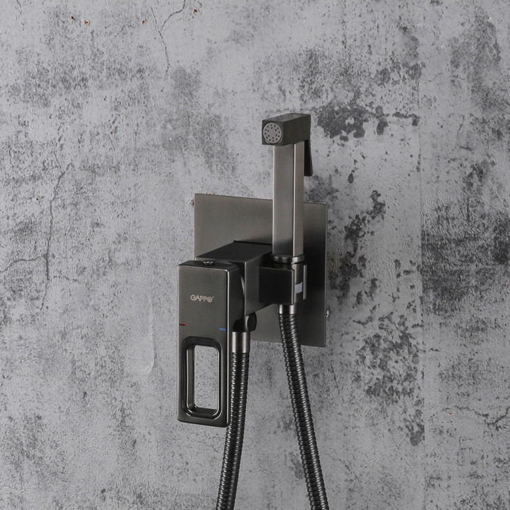 Вбудований гігієнічний душ у ванній кімнаті Gappo G7217-9