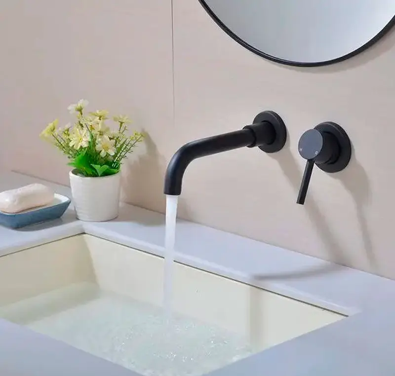 Ілюстративне зображення вбудованого змішувача для раковини WEZER EKO10A-01BLACK9 у ванній кімнаті