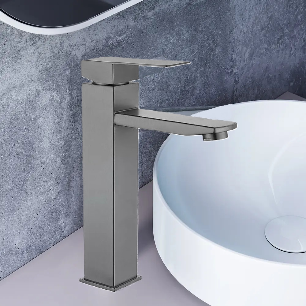 Ілюстративне зображення змішувача для умивальника WEZER PRO11-02-GUNGREY у ванній кімнаті